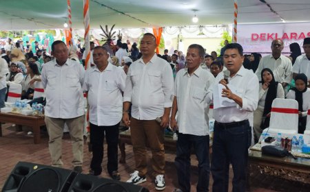 Alexander Wilyo-Jamhuri Amir Resmi Deklarasikan Kemenangan Pilkada Ketapang 2024