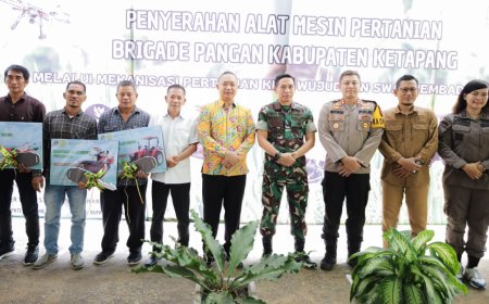 Ketapang Siap Swasembada! Bupati & Wakil Bupati Bagikan Alat Pertanian ke Petani
