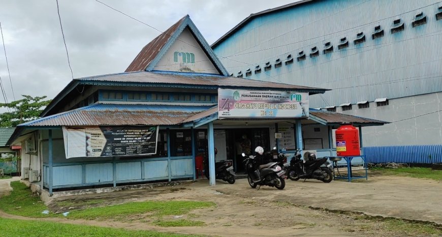 Warga Perumahan Mulia Kalbar Protes Kualitas Air PDAM Tirta Pawan yang Tidak Layak Konsumsi