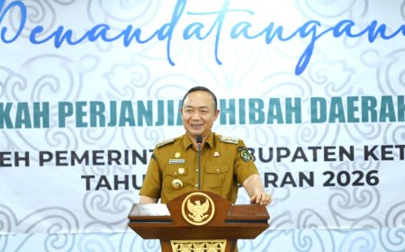 Bupati Ketapang Serahkan Dana Hibah 2026 Rp10 Miliar untuk Rumah Ibadah dan Organisas