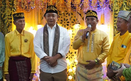 Halalbihalal di Kediaman Pangeran Mangku, Bupati Ketapang Tekankan Persatuan